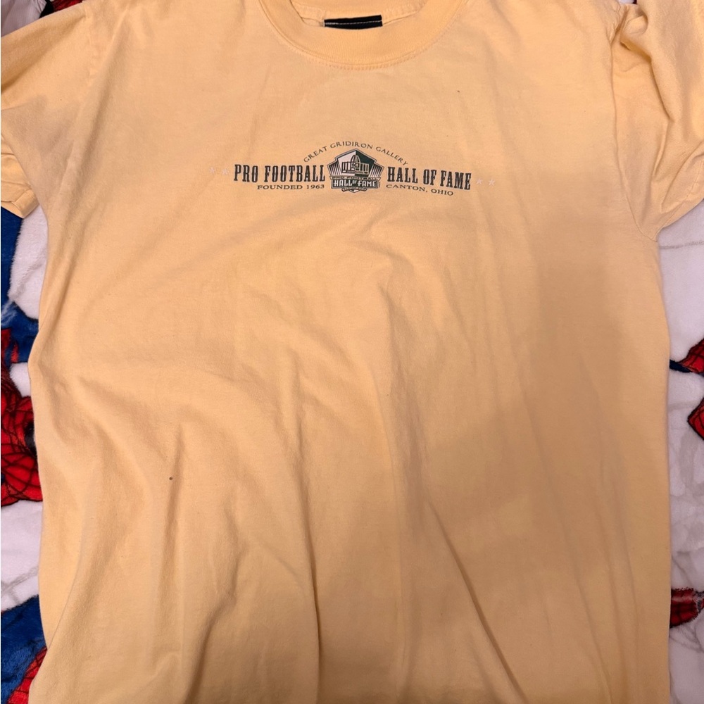 Men's Yellow Crewneck T-Shirt with Chest Logo
